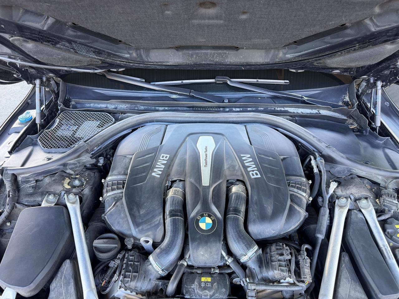 2019 BMW Seria 7 B7 - zdjęcie 6