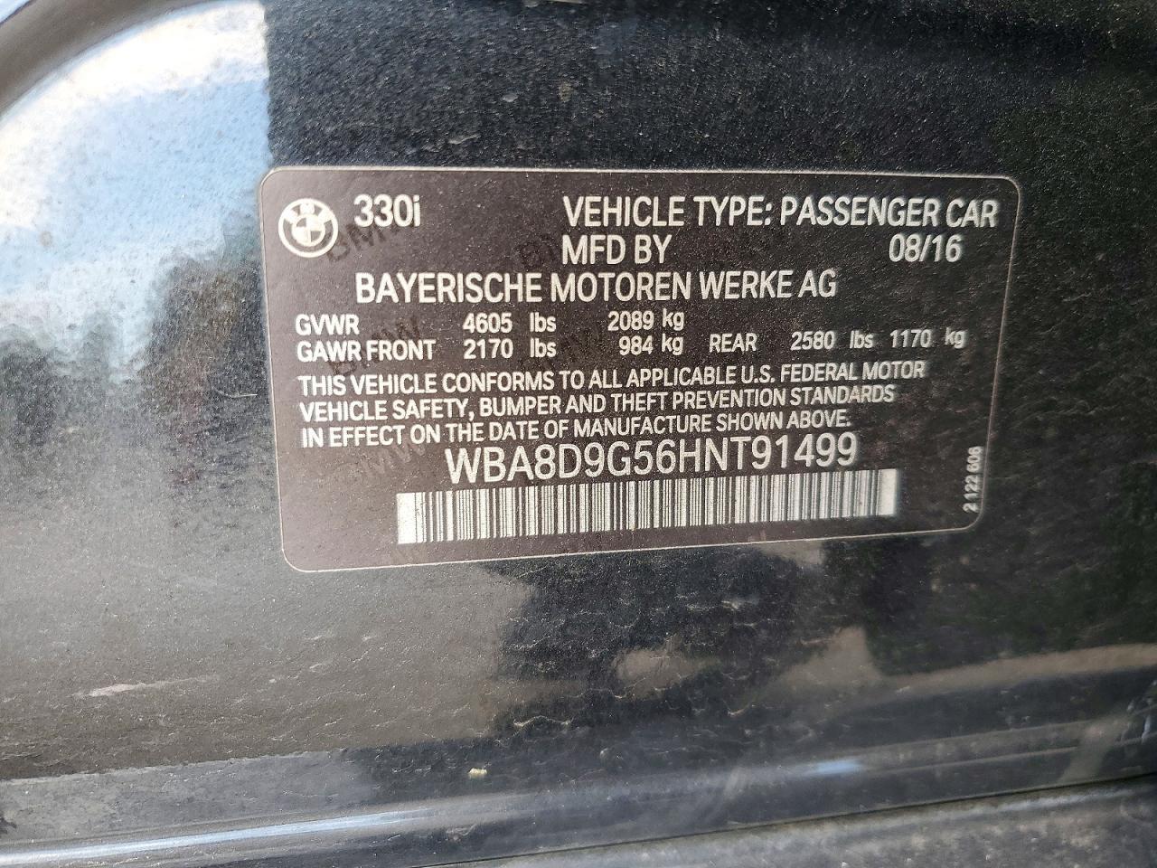 2017 BMW Seria 3 330i - zdjęcie 12
