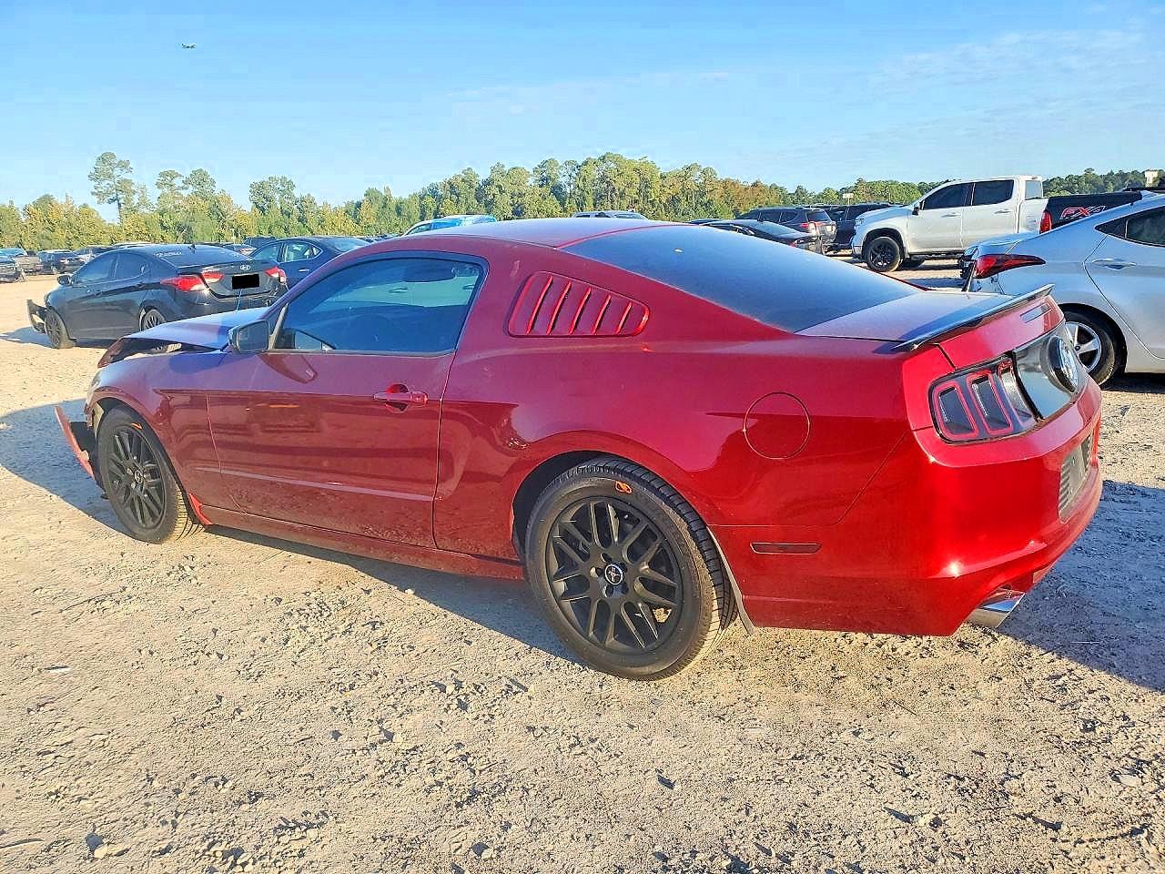 2014 Ford Mustang - zdjęcie 2