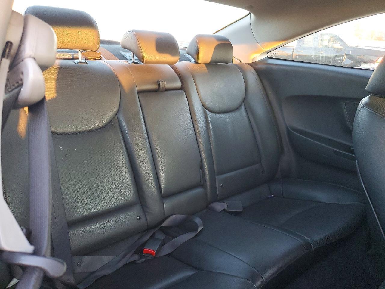 2014 Hyundai Elantra Coupe Base - zdjęcie 10