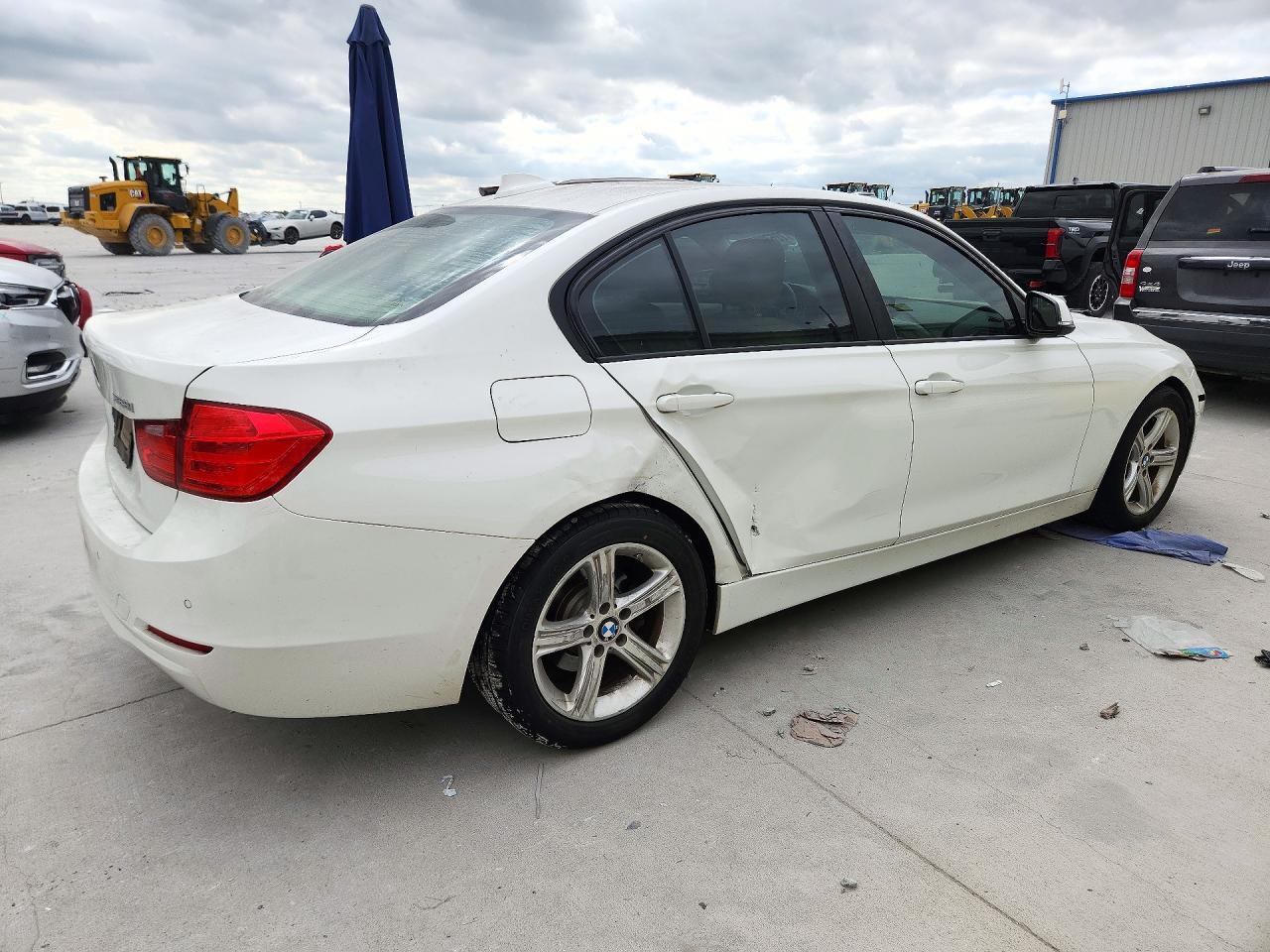 BMW Seria 3 - zdjęcie 3