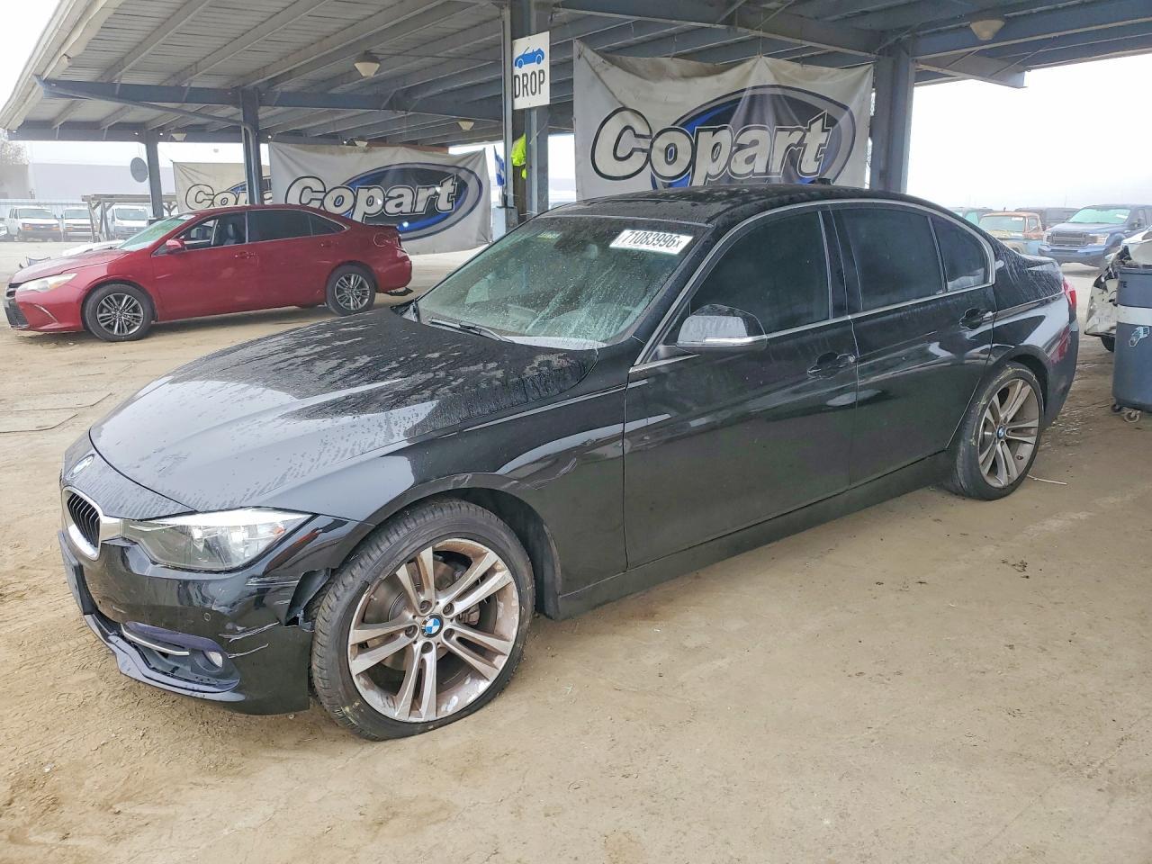 2017 BMW 330 I - zdjęcie główne