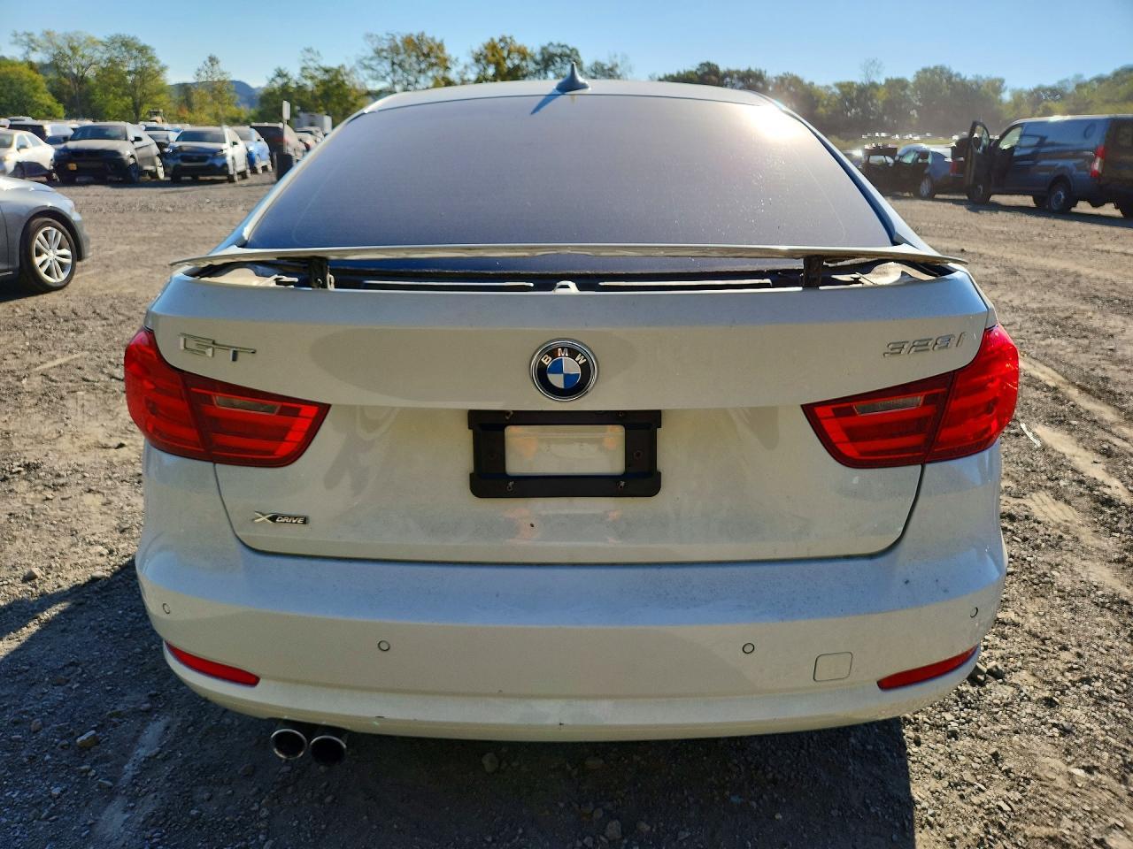 2014 BMW Seria 3 328i - zdjęcie 6