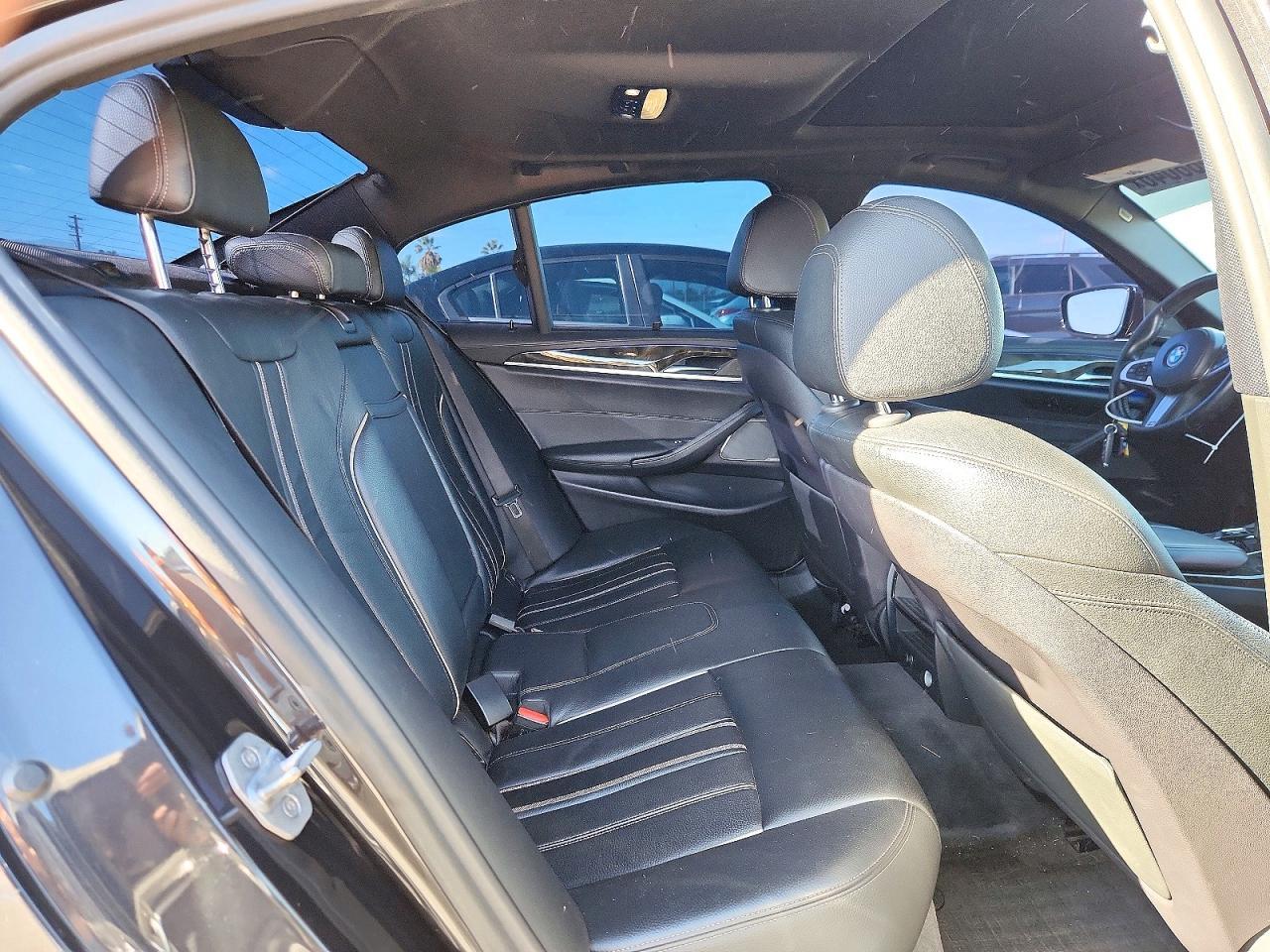 2018 BMW 540 I - zdjęcie 10