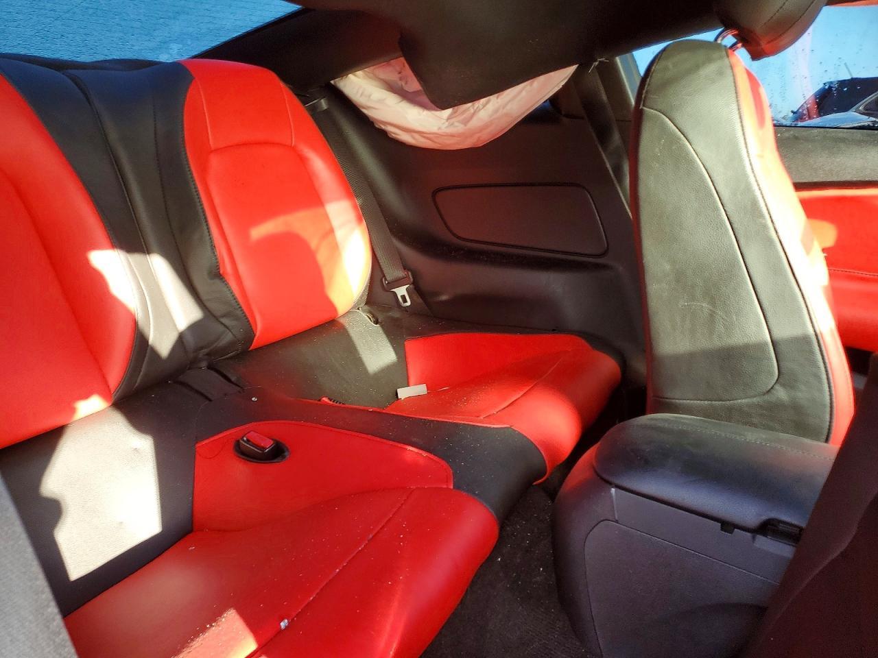 2015 Ford Mustang - zdjęcie 10