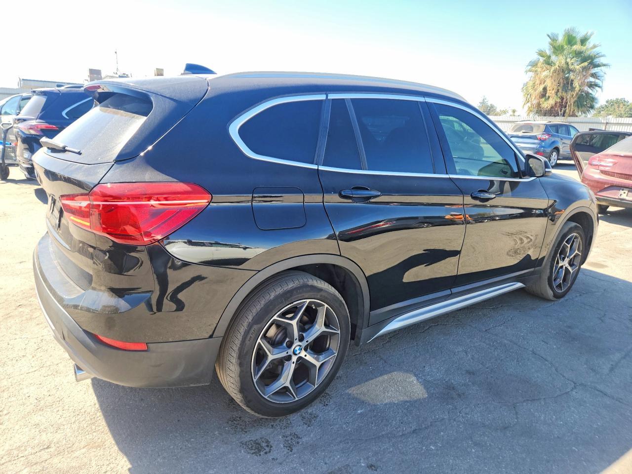2018 BMW X1 Sdrive28I - zdjęcie 3