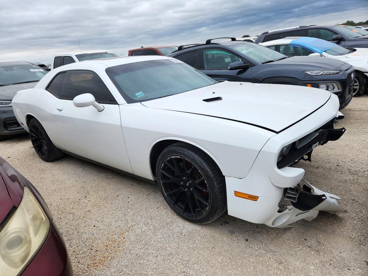 2014 Dodge Challenger Sxt - zdjęcie 4