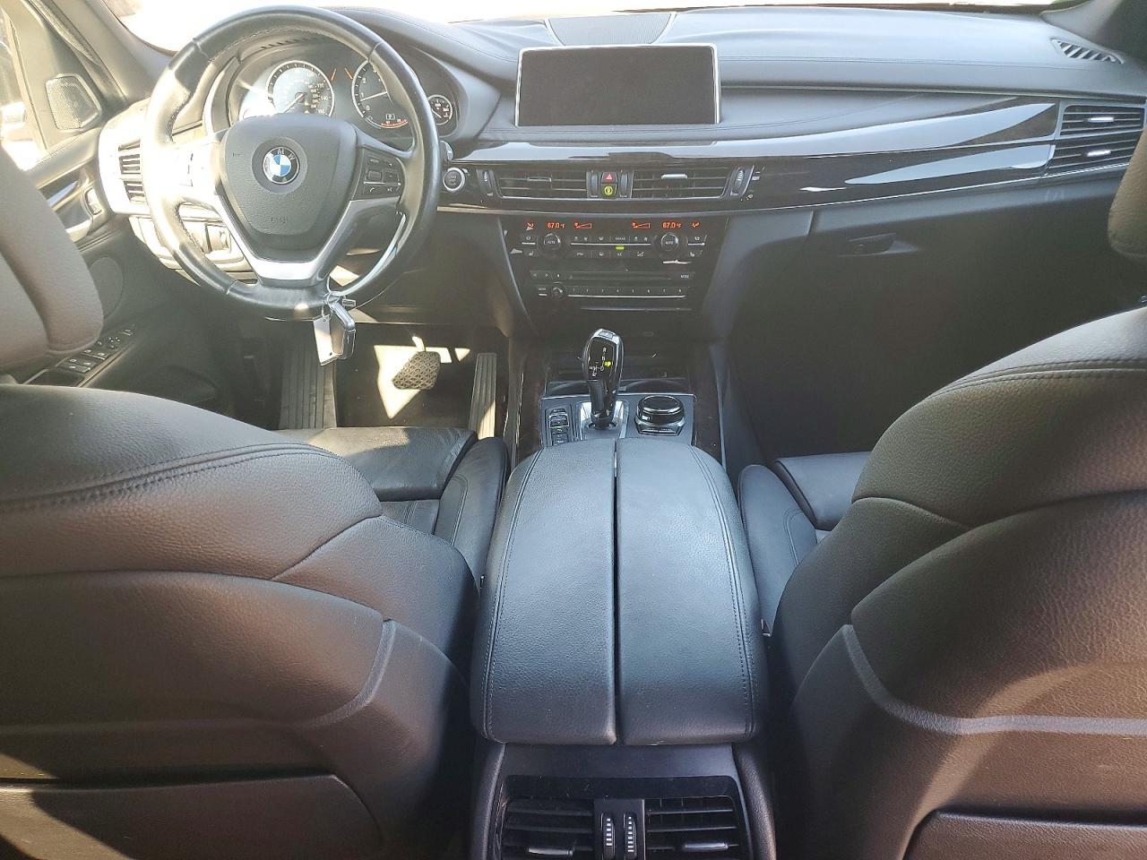 2017 BMW X5 xDrive35I - zdjęcie 8