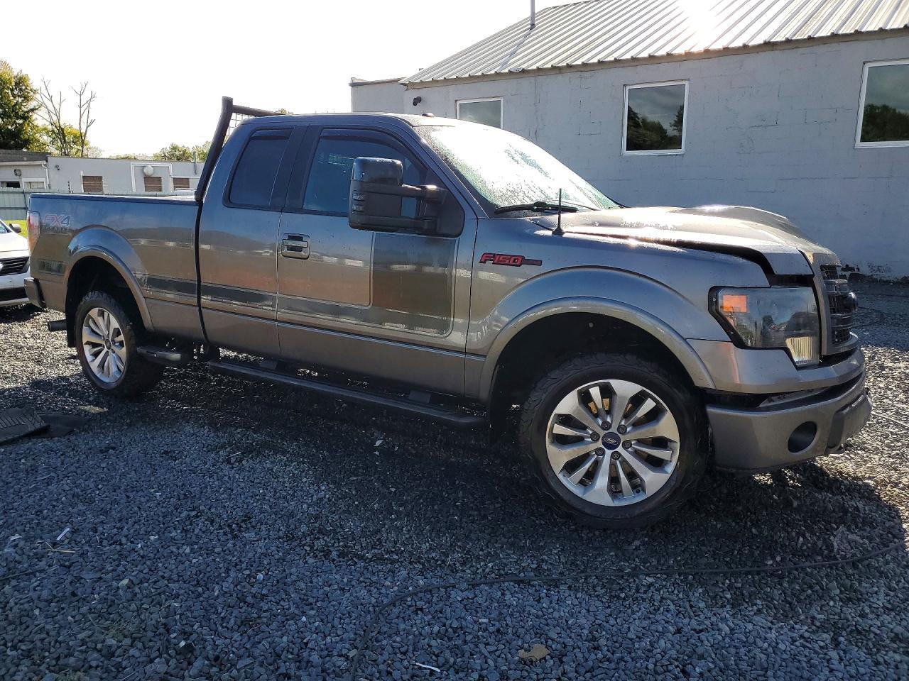 2013 Ford F150 Super Cab - zdjęcie 4