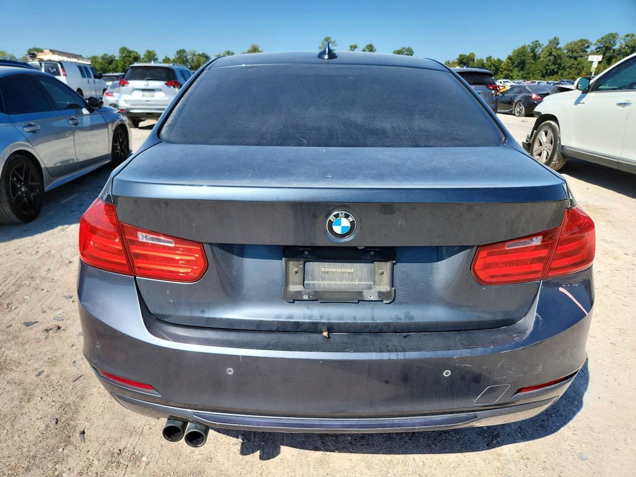 2015 BMW Seria 3 328i - zdjęcie 6