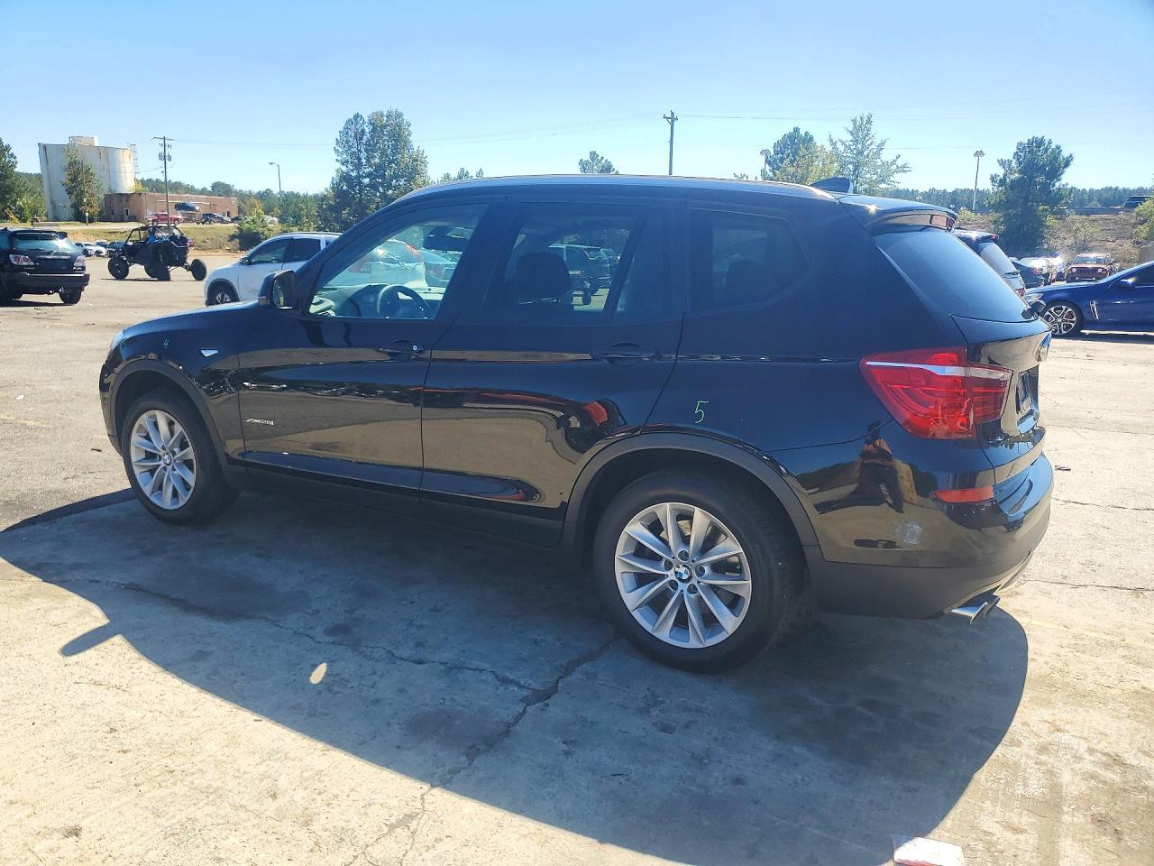 2017 BMW X3 xDrive28I - zdjęcie 2