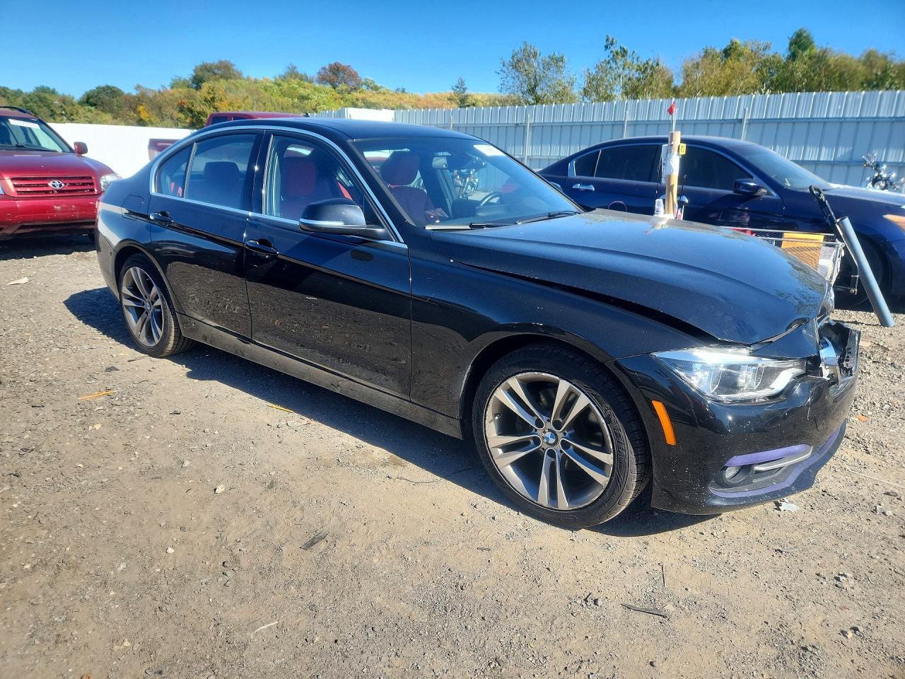 2018 BMW Seria 3 330i - zdjęcie 4