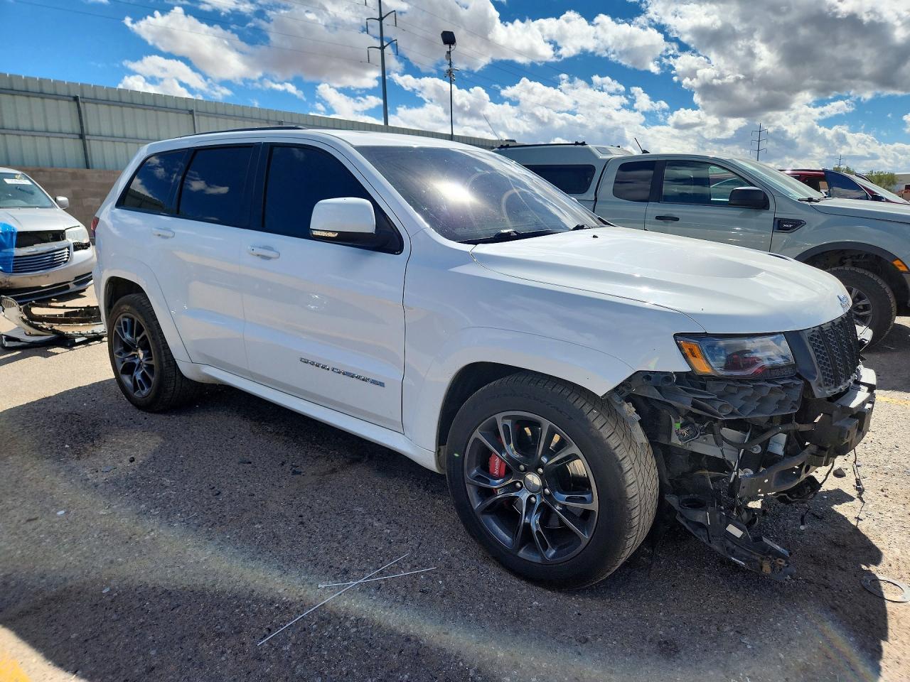 2016 Jeep Grand Cherokee Srt-8 - zdjęcie 4