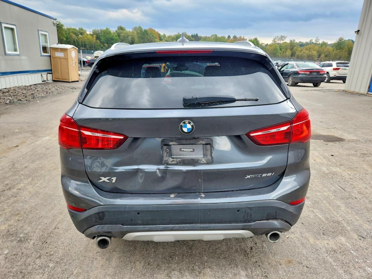 2020 BMW X1 xDrive28I - zdjęcie 6