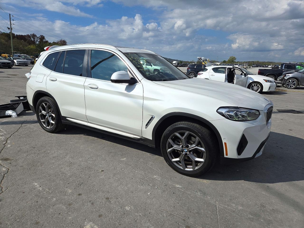 BMW X3 - zdjęcie 4