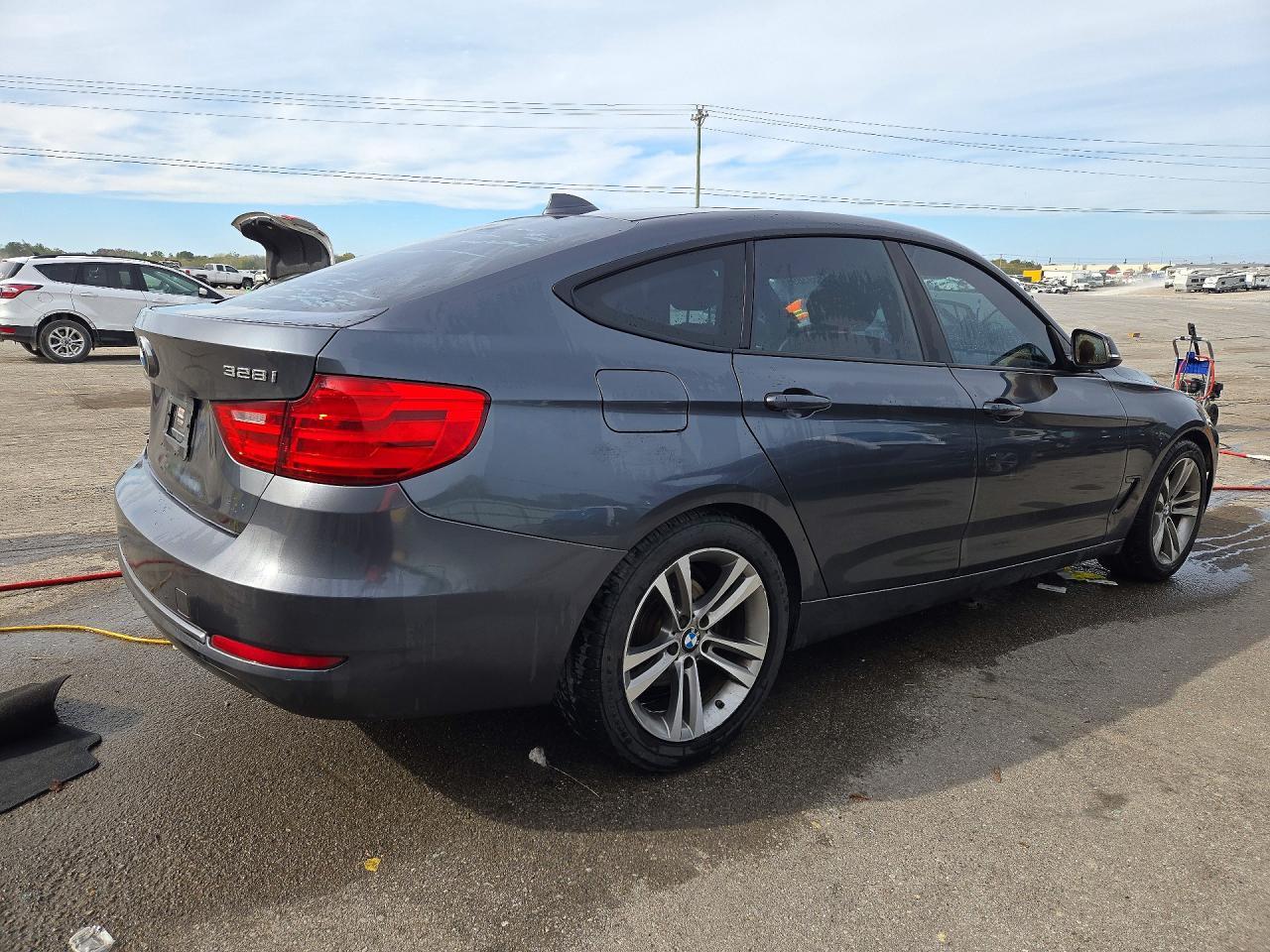 2014 BMW Seria 3 328i - zdjęcie 3