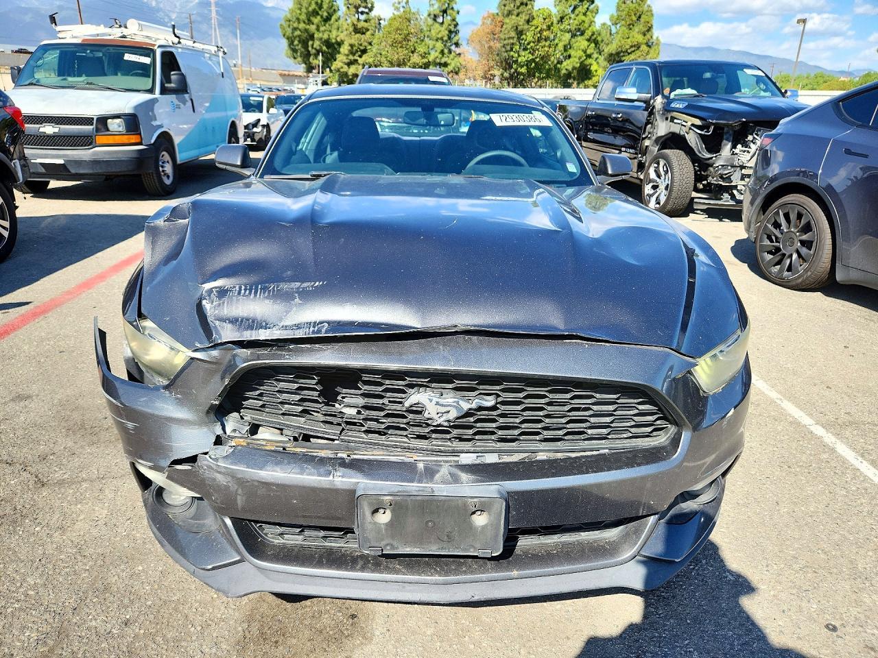 2016 Ford Mustang - zdjęcie 5