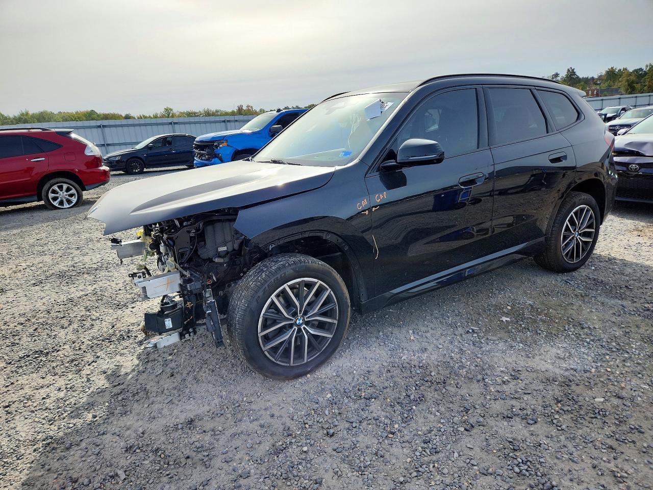 2023 BMW X1 xDrive28I - zdjęcie główne