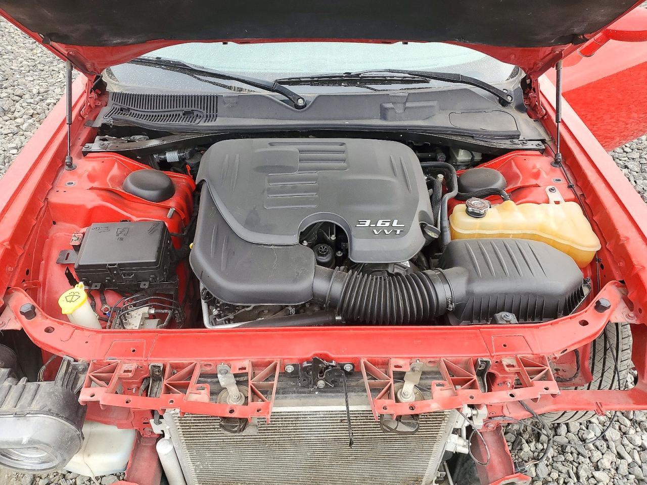 2016 Dodge Challenger Sxt - zdjęcie 11