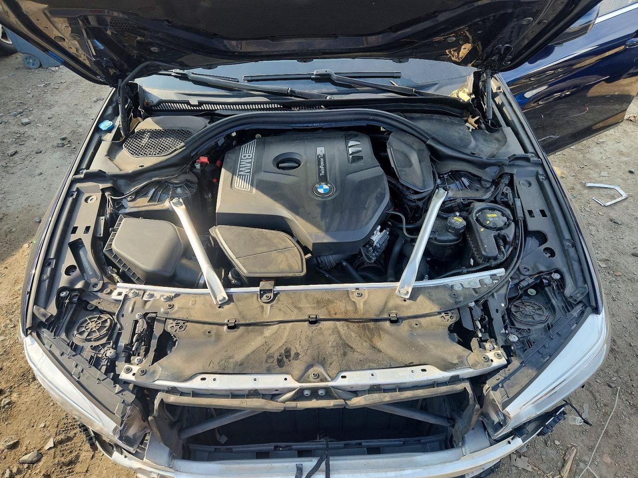 2019 BMW 530 I - zdjęcie 11
