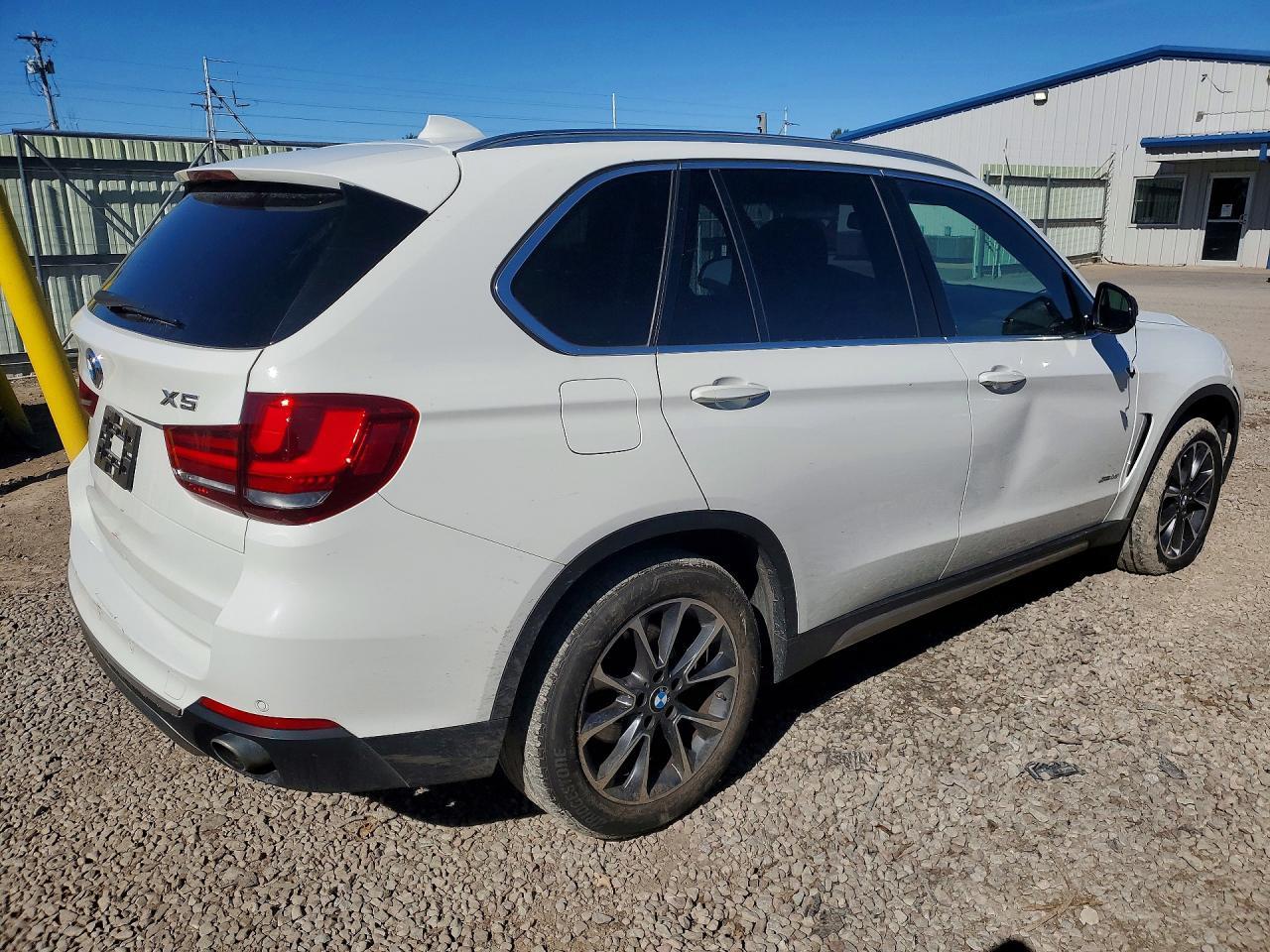 2017 BMW X5 xDrive35I - zdjęcie 3