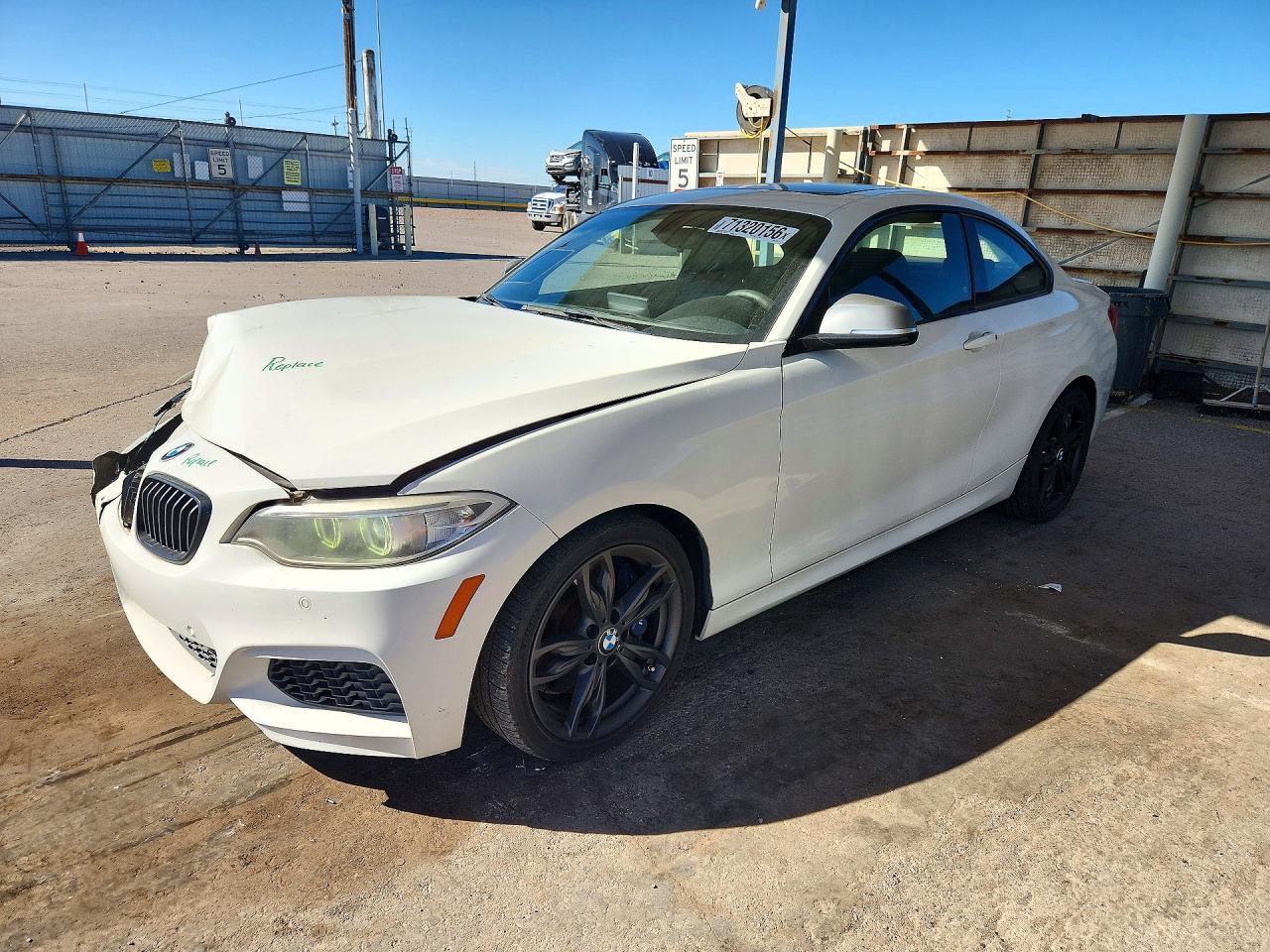 2016 BMW M235I - zdjęcie główne