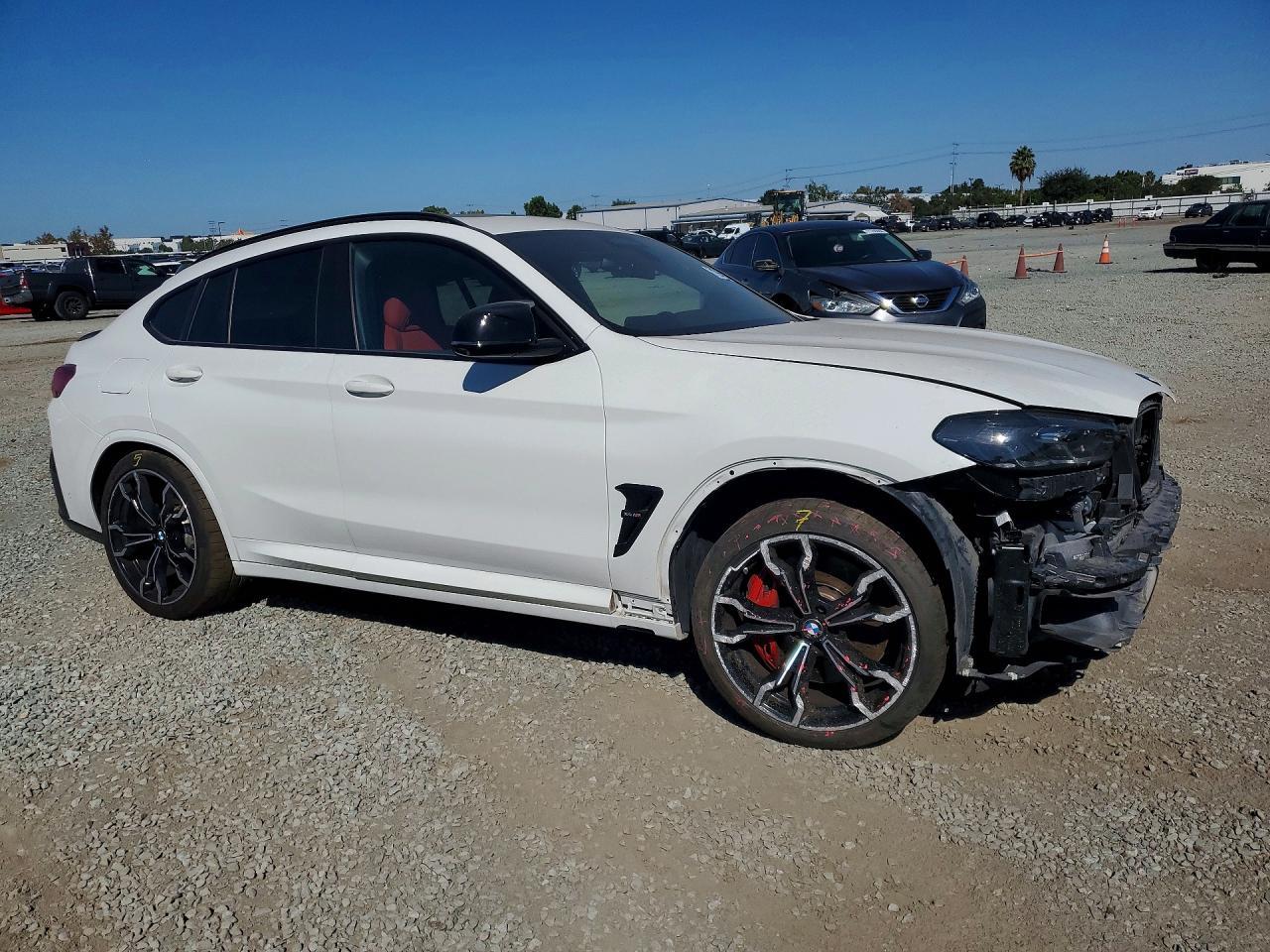 2024 BMW X4 M - zdjęcie 4