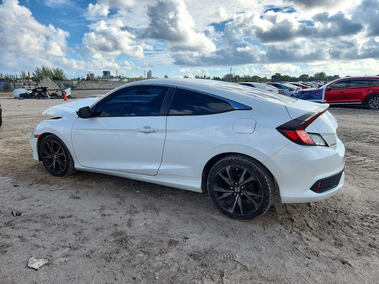 2020 Honda Civic Sport - zdjęcie 2