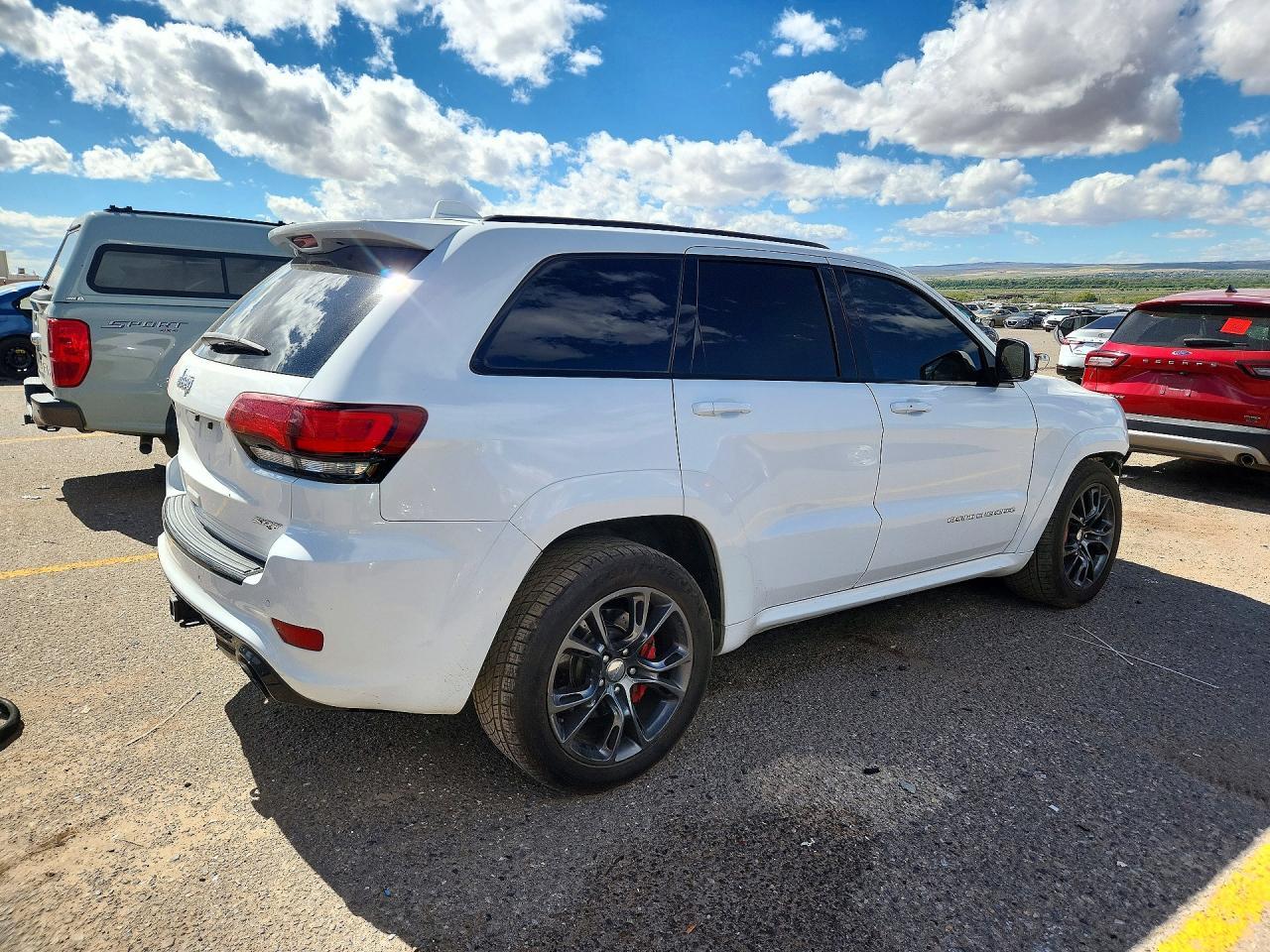 2016 Jeep Grand Cherokee Srt-8 - zdjęcie 3