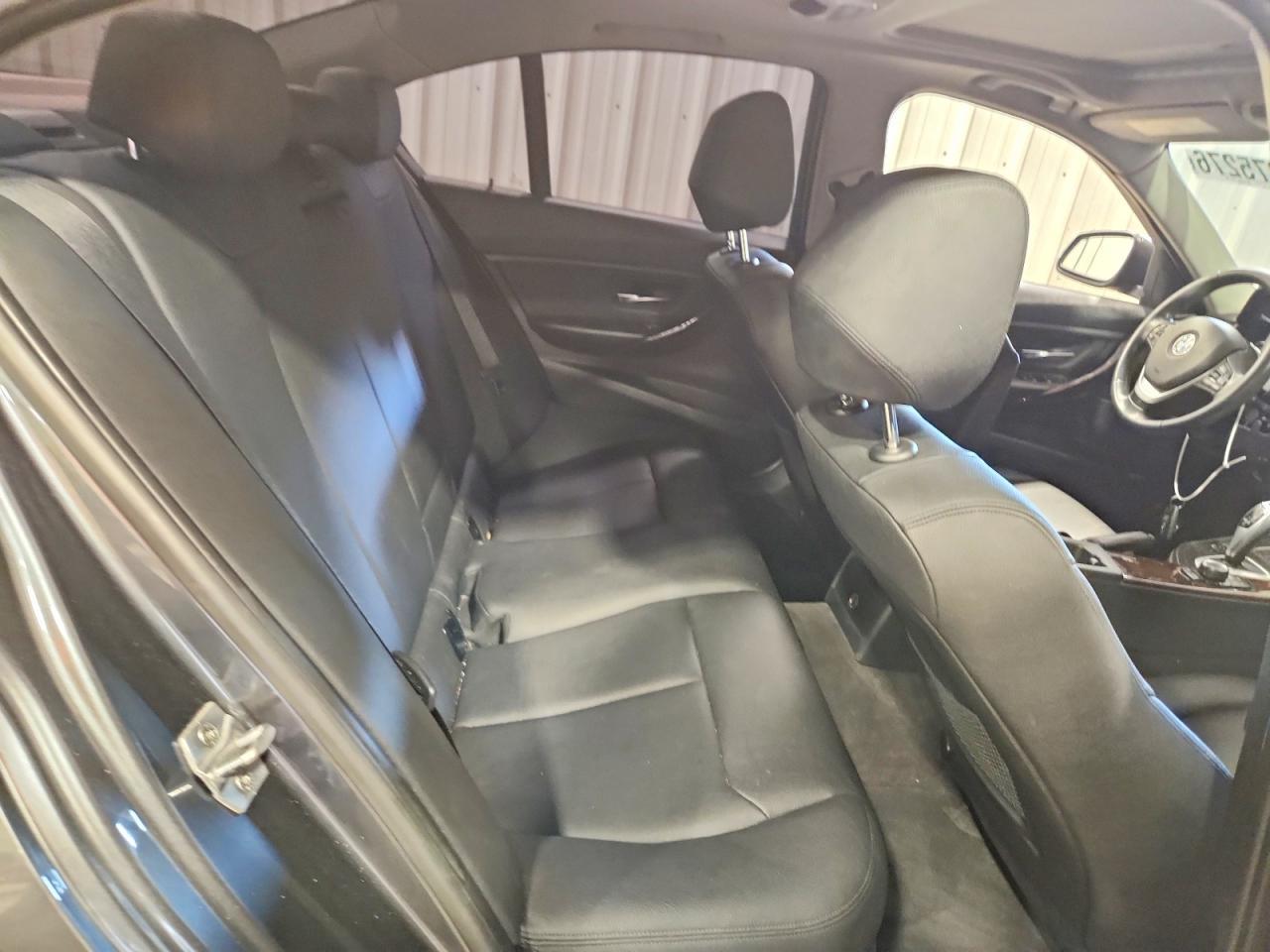 2014 BMW Seria 3 328i - zdjęcie 10