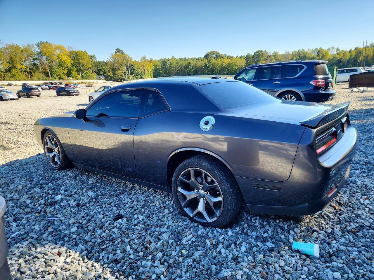 2015 Dodge Challenger Sxt - zdjęcie 2