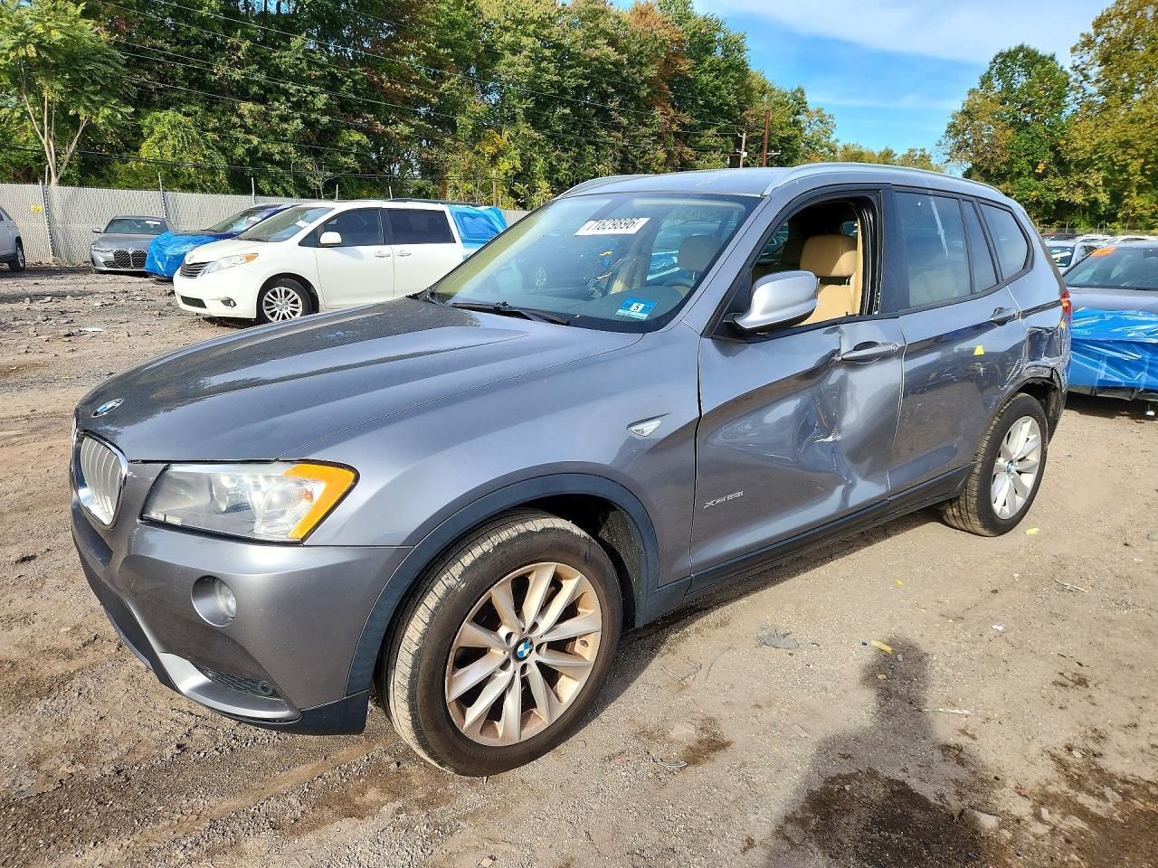 2013 BMW X3 xDrive28I - zdjęcie główne