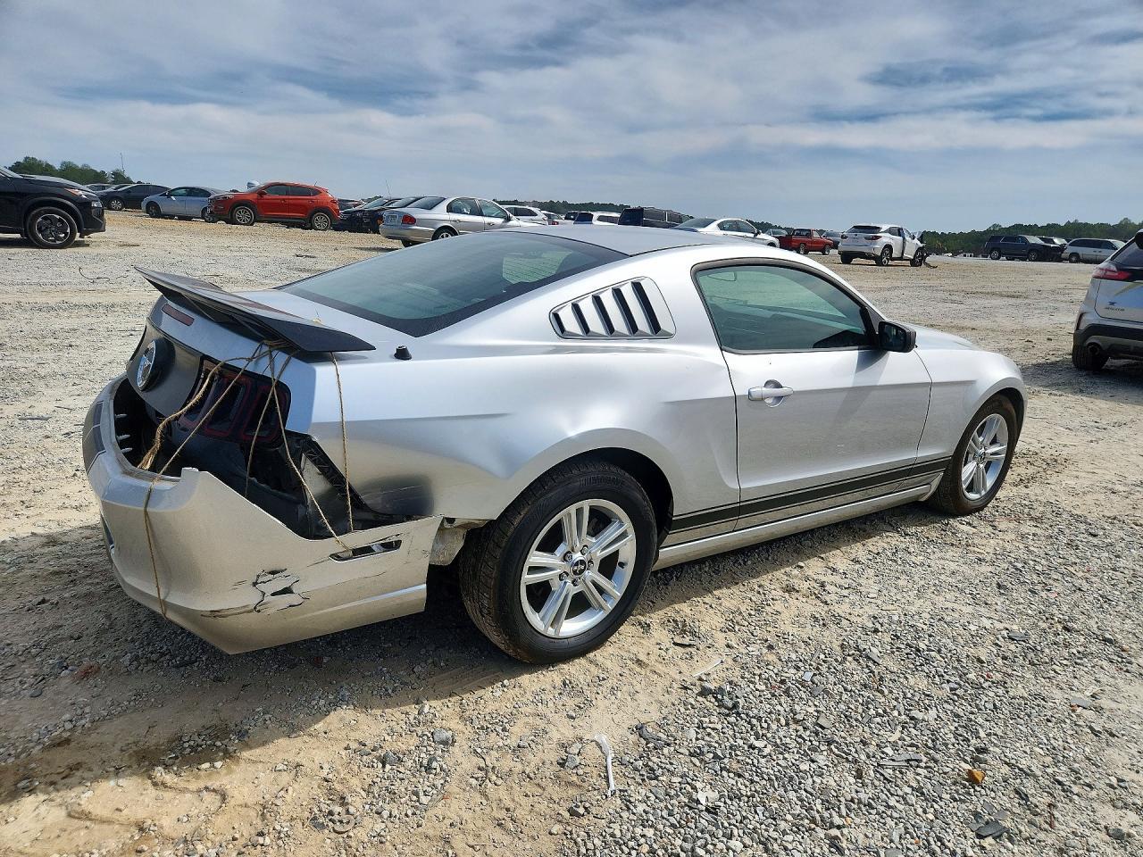2014 Ford Mustang - zdjęcie 3