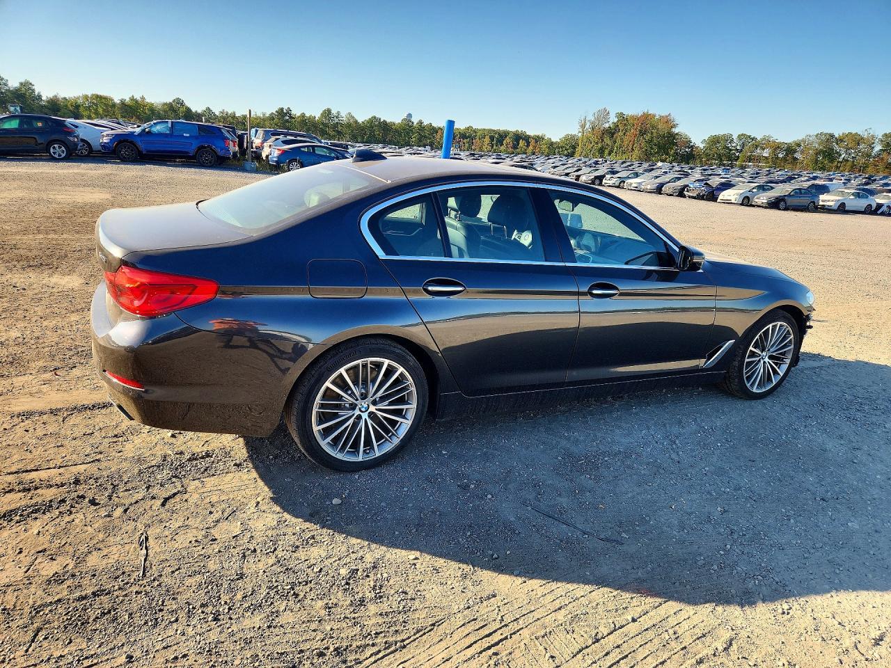 2018 BMW Seria 5 540i - zdjęcie 3