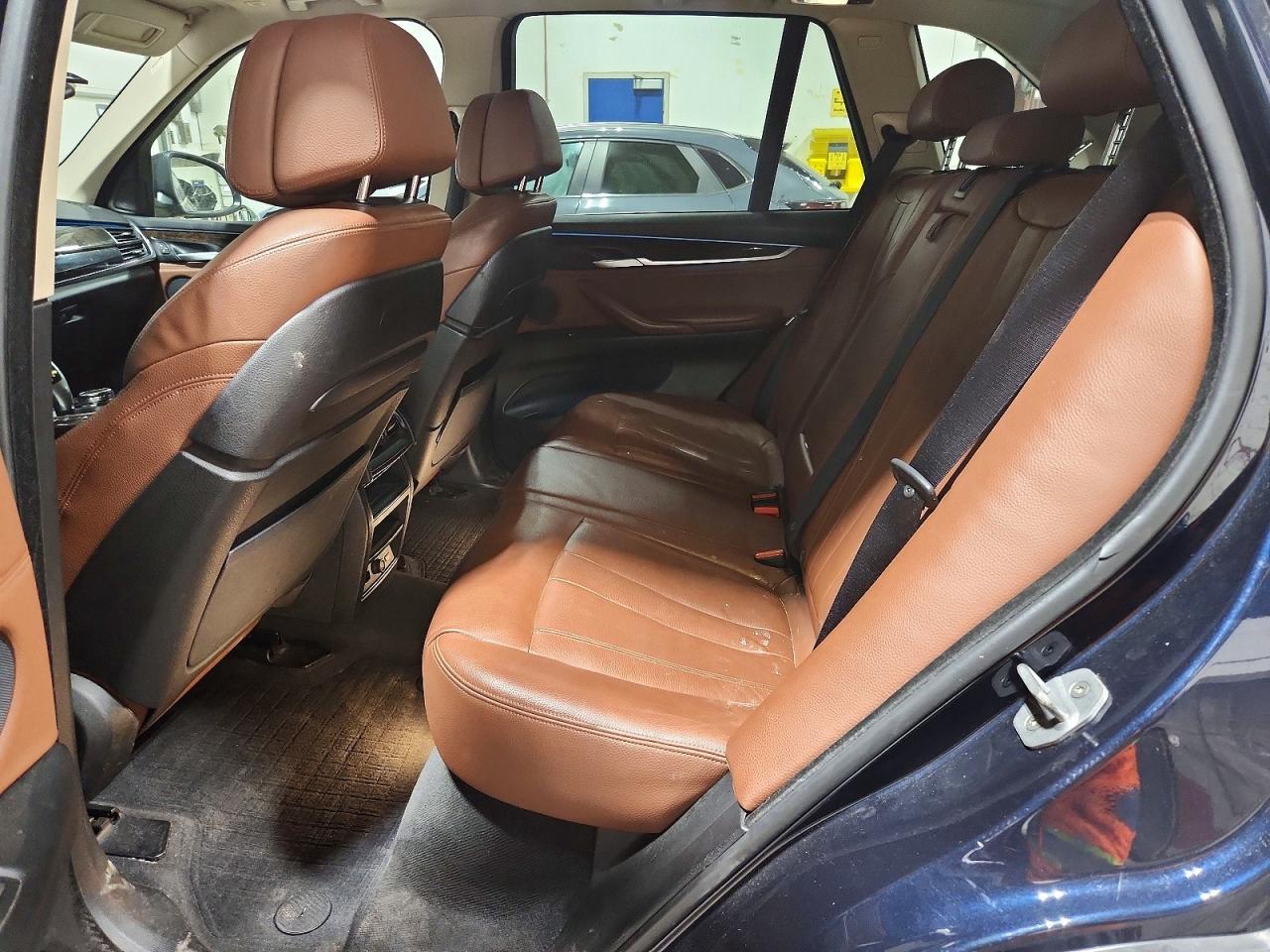 2015 BMW X5 xDrive50I - zdjęcie 11