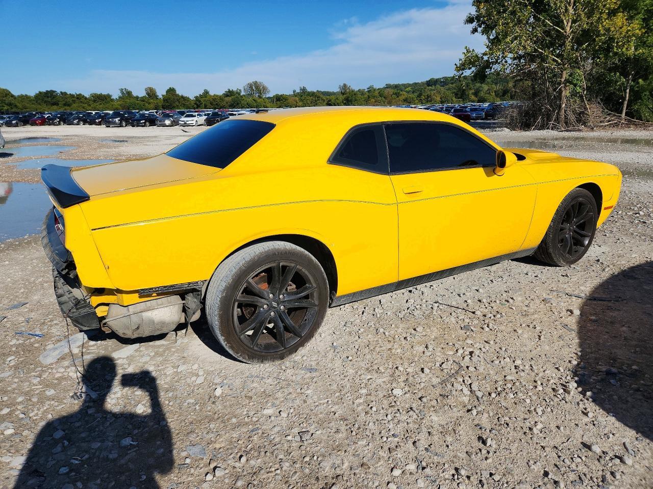 2017 Dodge Challenger Sxt - zdjęcie 3