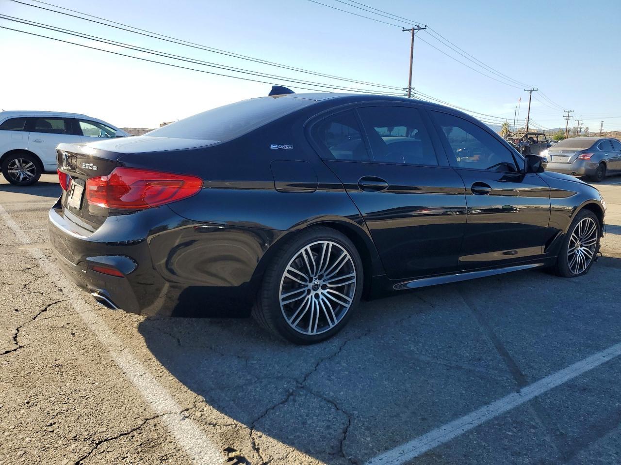 2019 BMW 530E - zdjęcie 3