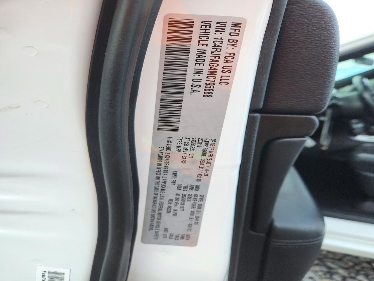 2021 Jeep Grand Cherokee Laredo - zdjęcie 13