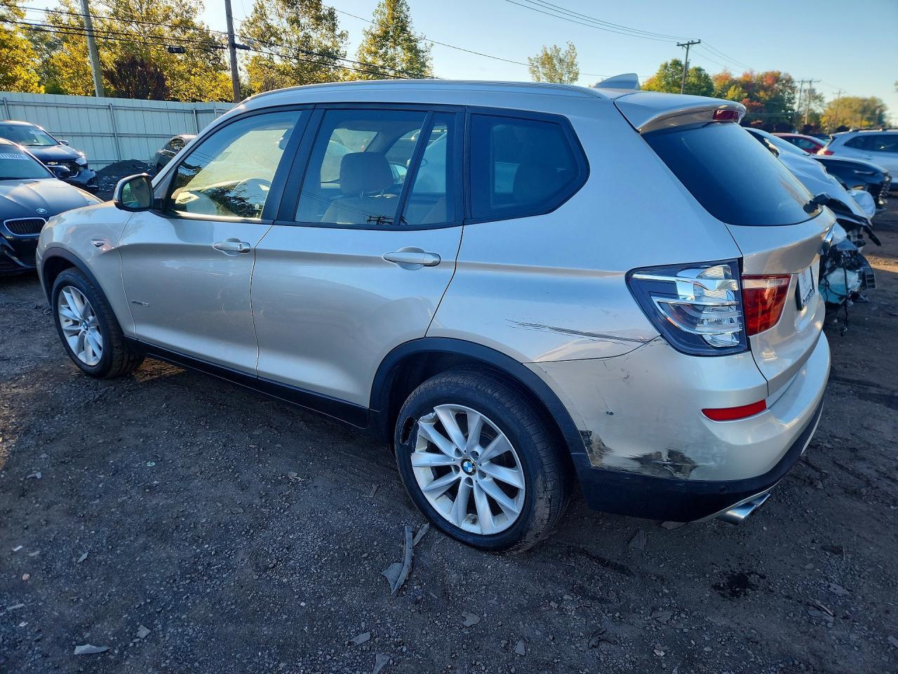 2017 BMW X3 xDrive28I - zdjęcie 2