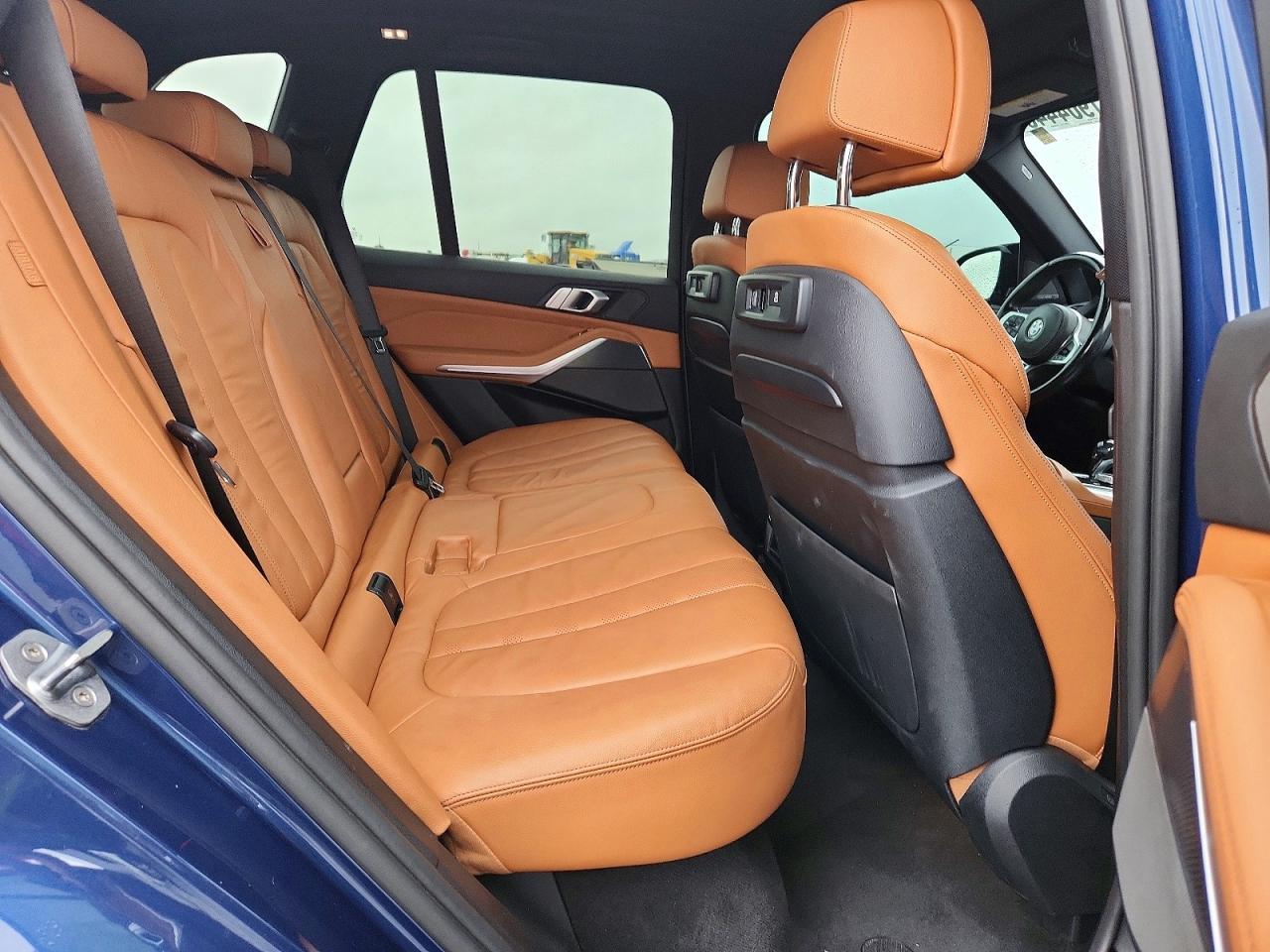 2019 BMW X5 xDrive50I - zdjęcie 11
