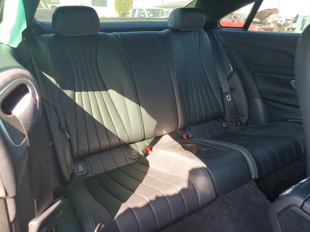 2018 Mercedes-Benz E 400 - zdjęcie 10