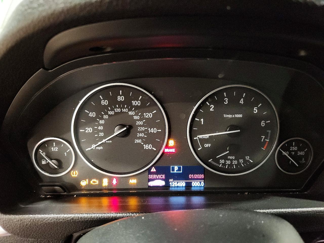 2014 BMW Seria 3 328i - zdjęcie 9