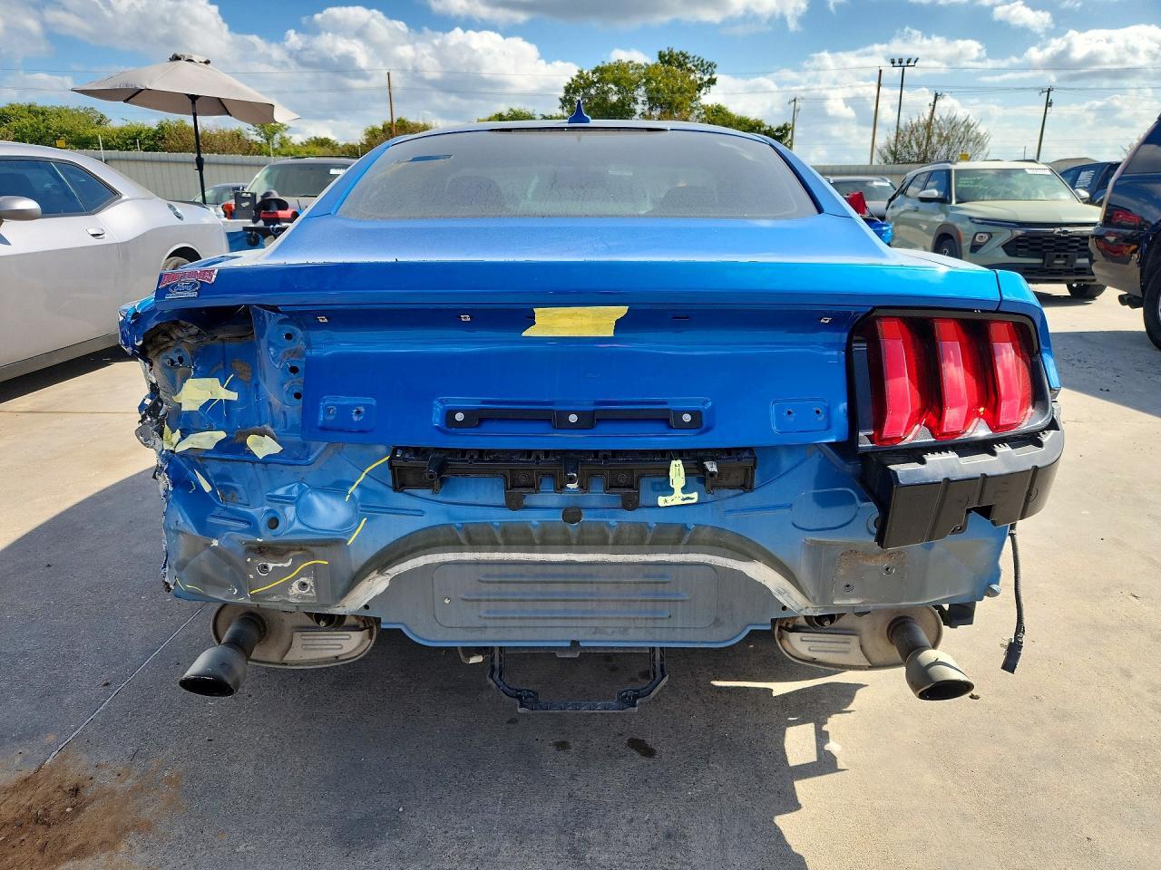 2020 Ford Mustang I4 - zdjęcie 6