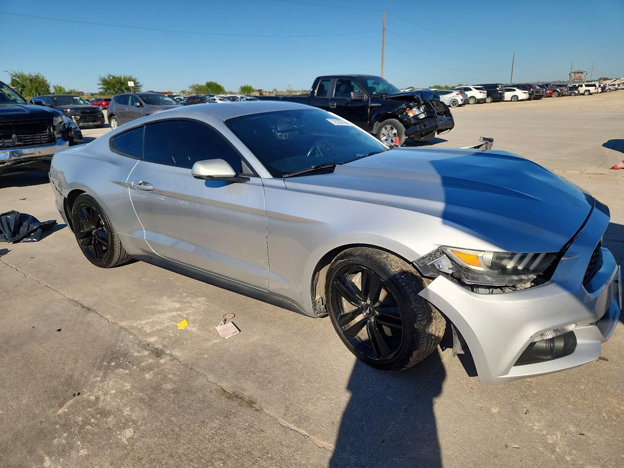 2015 Ford Mustang - zdjęcie 4