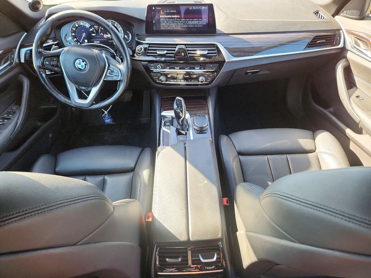 2018 BMW Seria 5 530i - zdjęcie 8