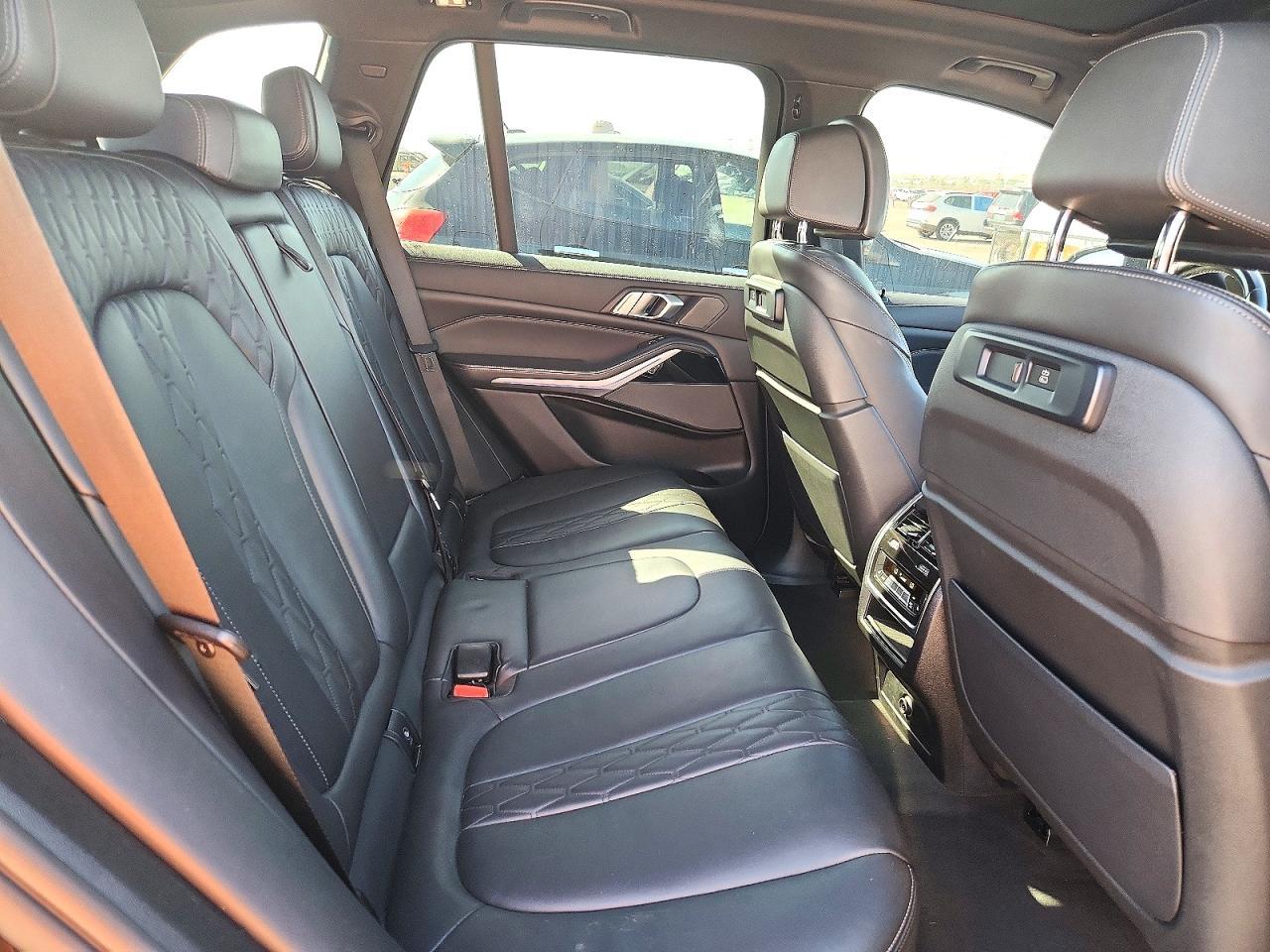 2021 BMW X5 M50I - zdjęcie 10