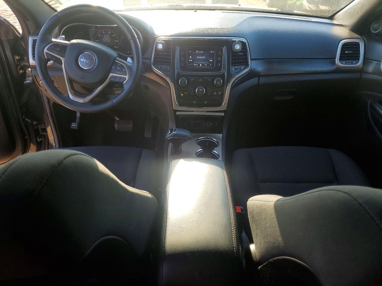 2014 Jeep Grand Cherokee Laredo - zdjęcie 8