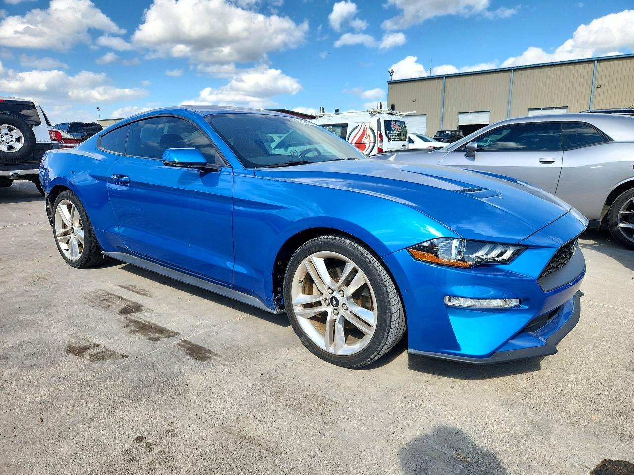 2020 Ford Mustang I4 - zdjęcie 4