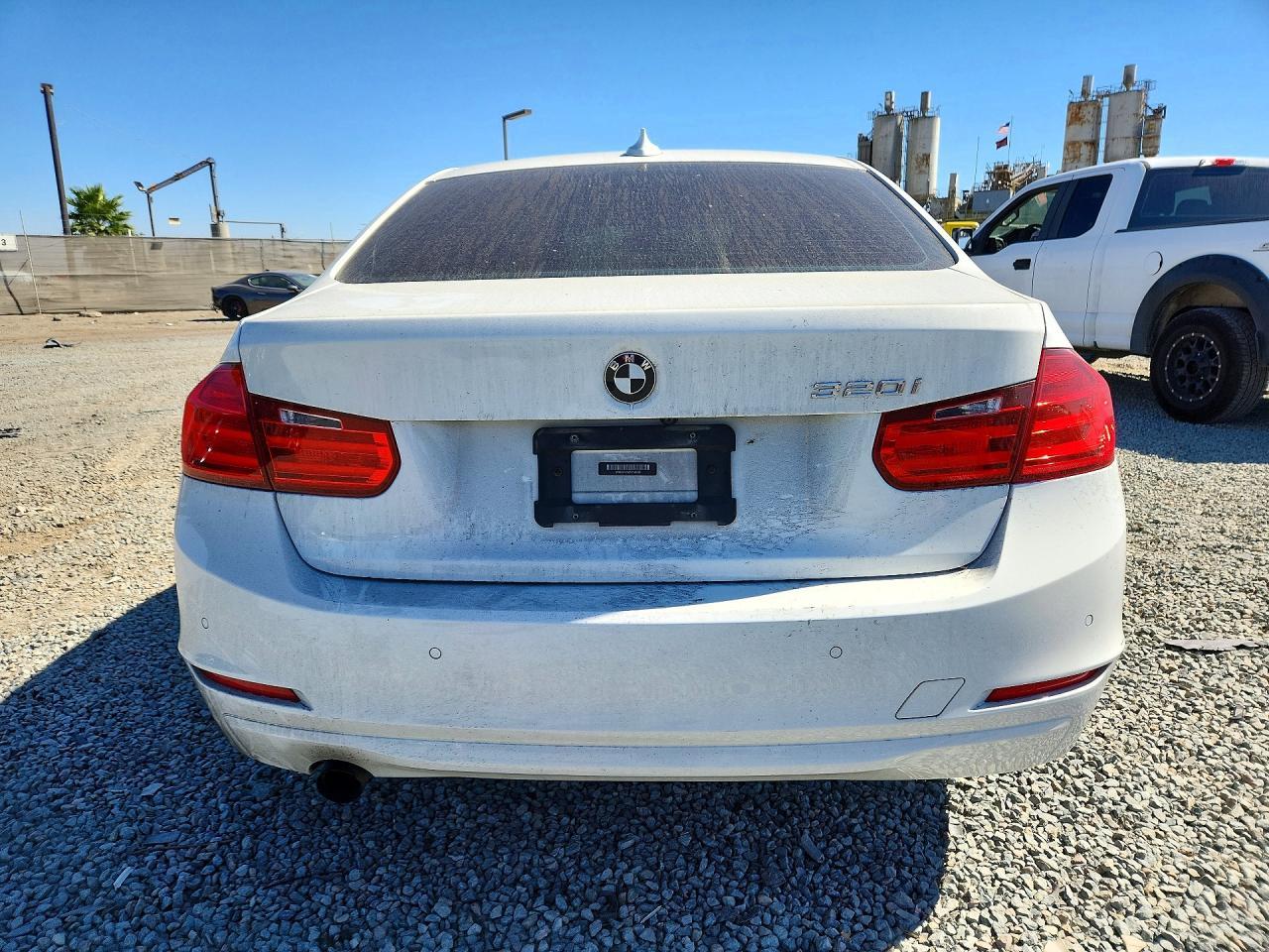 2015 BMW 320 I - zdjęcie 6