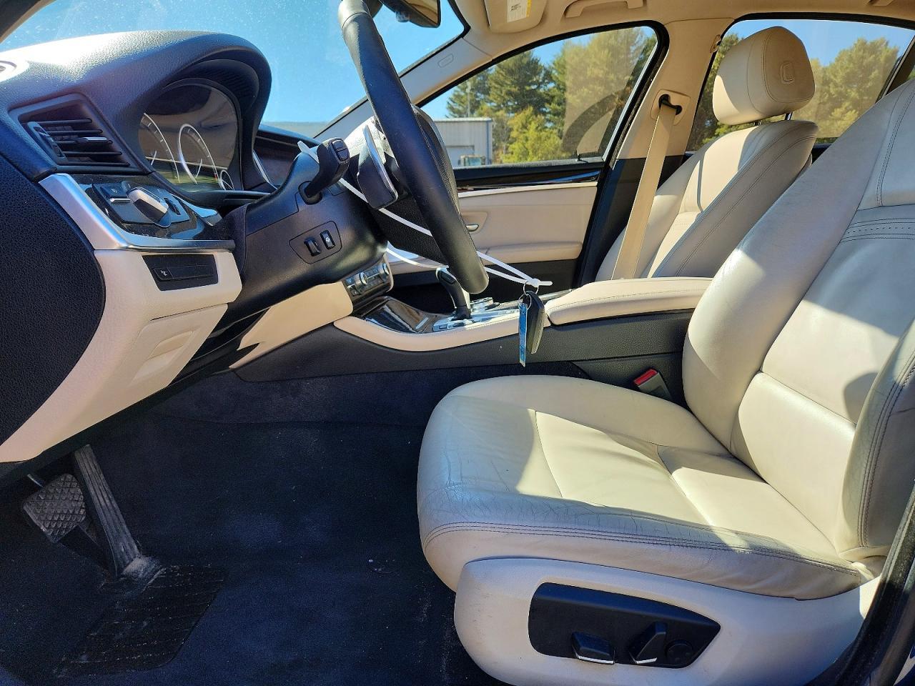 2016 BMW Seria 5 535i - zdjęcie 7